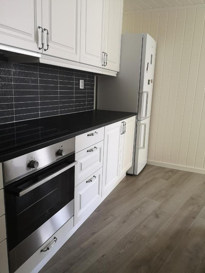 New 2 Bed Room Apartment In 할렌 외부 사진